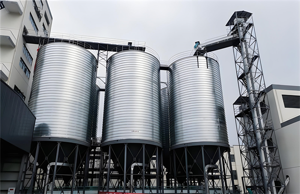 铜梁螺旋仓建设使用特性分析